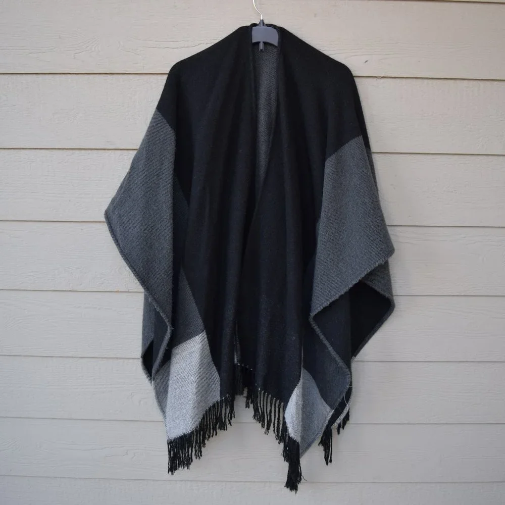 Sweater Wrap - Picture 2 of 6